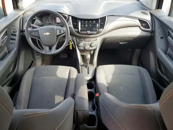 3GNCJKSB5KL254305 2019 CHEVROLET TRAX - Image 8