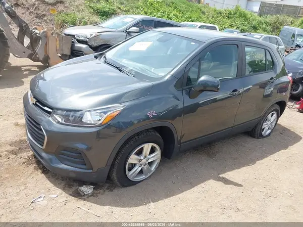 3GNCJKSB5KL328287 2019 CHEVROLET TRAX - Image 2