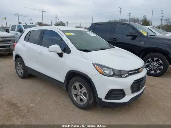 3GNCJKSB5KL330198 2019 CHEVROLET TRAX - Image 1