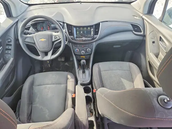 3GNCJKSB5KL336759 2019 CHEVROLET TRAX - Image 8