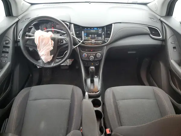 3GNCJKSB5KL346031 2019 CHEVROLET TRAX - Image 8