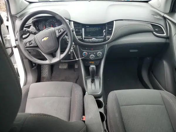 3GNCJKSB5KL347101 2019 CHEVROLET TRAX - Image 8