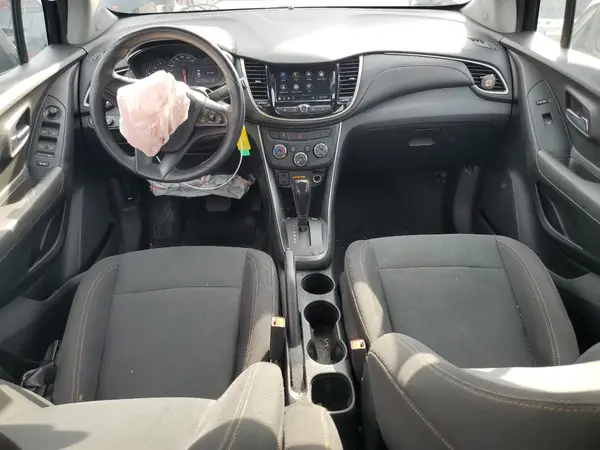 3GNCJKSB5KL352136 2019 CHEVROLET TRAX - Image 8