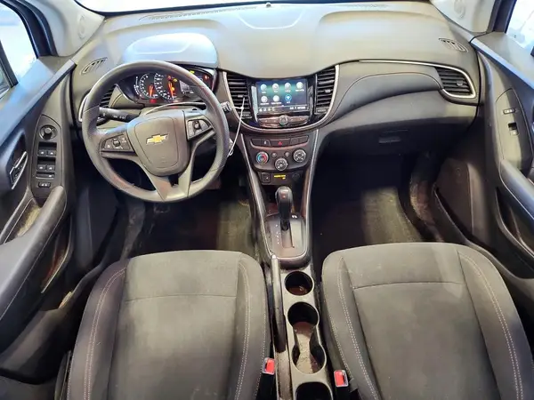 3GNCJKSB5KL368143 2019 CHEVROLET TRAX - Image 8