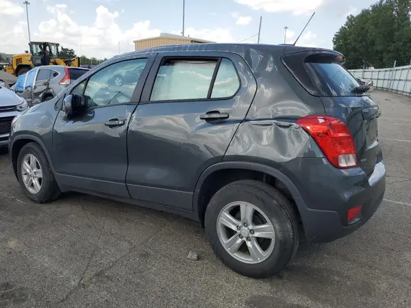 3GNCJKSB5KL380440 2019 CHEVROLET TRAX - Image 2