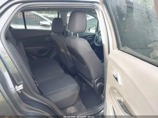 3GNCJKSB5LL114448 2020 CHEVROLET TRAX - Image 8