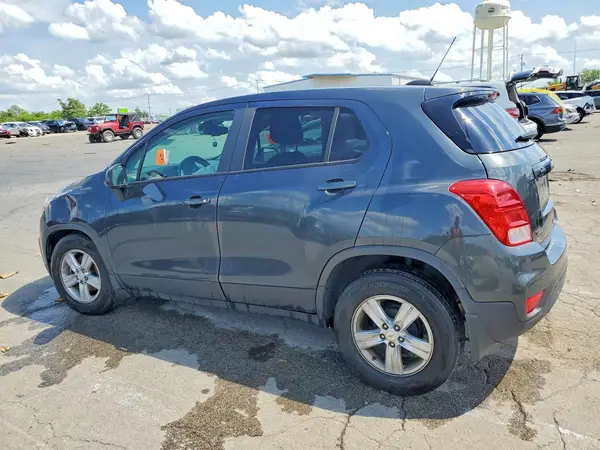 3GNCJKSB5LL116829 2020 CHEVROLET TRAX - Image 2