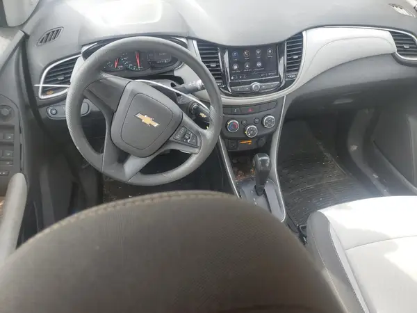 3GNCJKSB5LL122534 2020 CHEVROLET TRAX - Image 8