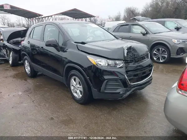 3GNCJKSB5LL124784 2020 CHEVROLET TRAX - Image 1