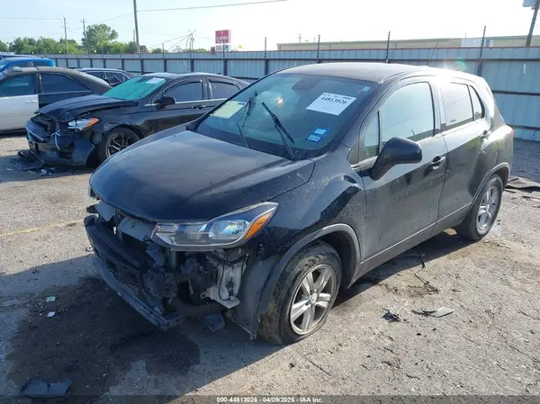 3GNCJKSB5LL140774 2020 CHEVROLET TRAX - Image 2