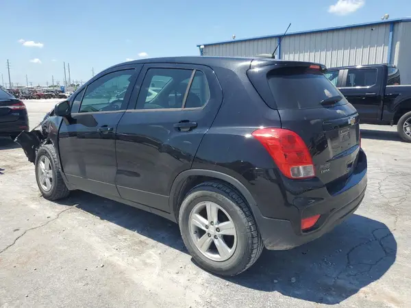 3GNCJKSB5LL142511 2020 CHEVROLET TRAX - Image 2