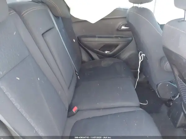 3GNCJKSB5LL147529 2020 CHEVROLET TRAX - Image 8