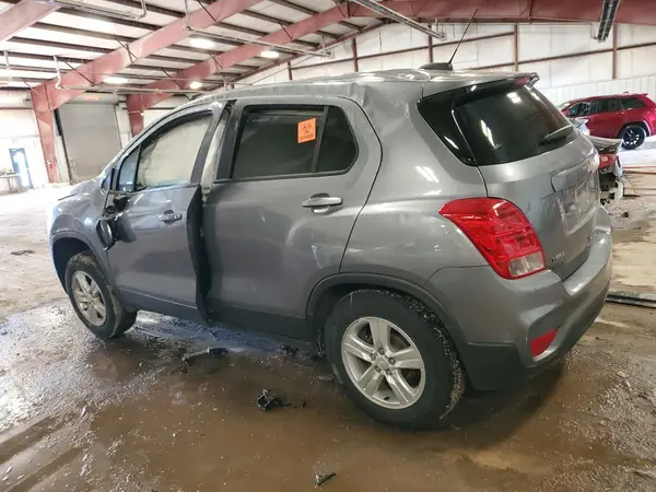 3GNCJKSB5LL154853 2020 CHEVROLET TRAX - Image 2