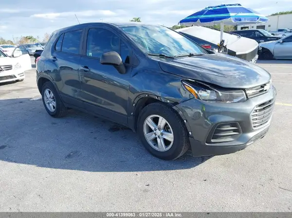 3GNCJKSB5LL178148 2020 CHEVROLET TRAX - Image 1