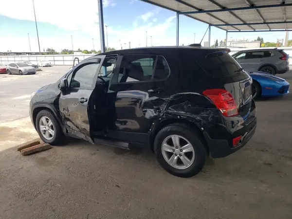 3GNCJKSB5LL181308 2020 CHEVROLET TRAX - Image 2