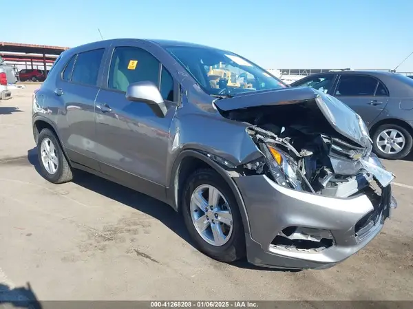 3GNCJKSB5LL196536 2020 CHEVROLET TRAX - Image 1