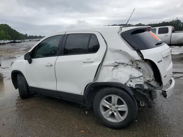 3GNCJKSB5LL197427 2020 CHEVROLET TRAX - Image 2
