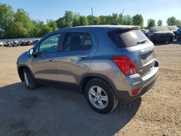 3GNCJKSB5LL212167 2020 CHEVROLET TRAX - Image 2