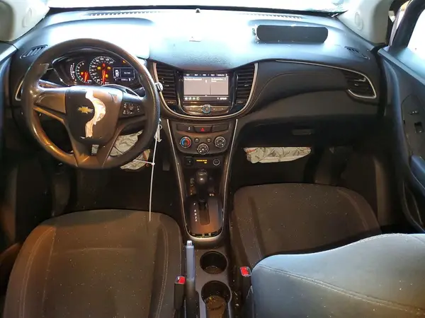 3GNCJKSB5LL215585 2020 CHEVROLET TRAX - Image 8