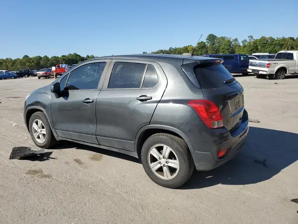 3GNCJKSB5LL222083 2020 CHEVROLET TRAX - Image 2