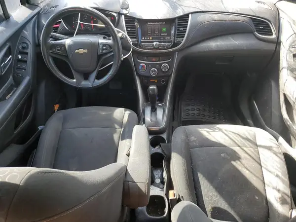 3GNCJKSB5LL222083 2020 CHEVROLET TRAX - Image 8