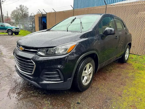 3GNCJKSB5LL224920 2020 CHEVROLET TRAX - Image 2
