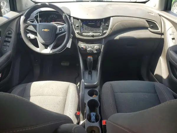3GNCJKSB5LL230104 2020 CHEVROLET TRAX - Image 8