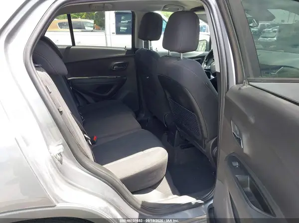 3GNCJKSB5LL286236 2020 CHEVROLET TRAX - Image 8