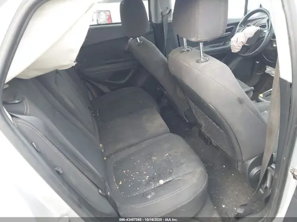 3GNCJKSB5LL318988 2020 CHEVROLET TRAX - Image 8