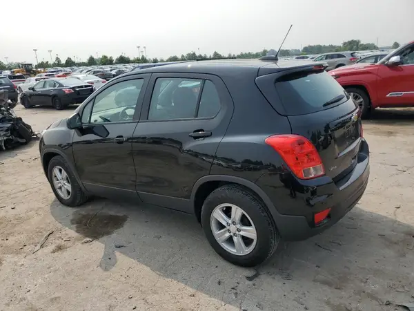 3GNCJKSB5LL340070 2020 CHEVROLET TRAX - Image 2