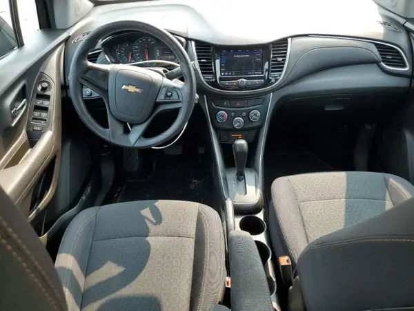 3GNCJKSB5LL340070 2020 CHEVROLET TRAX - Image 8