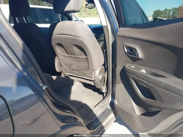 3GNCJKSB6GL154382 2016 CHEVROLET TRAX - Image 8