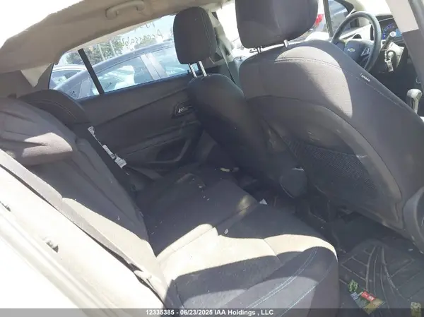 3GNCJKSB6GL205816 2016 CHEVROLET TRAX - Image 8