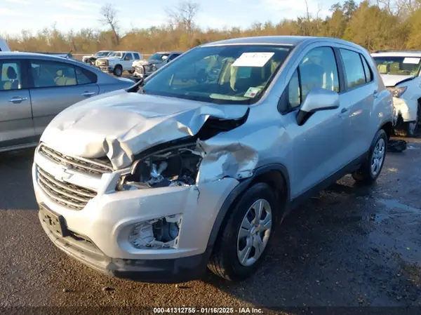 3GNCJKSB6GL224009 2016 CHEVROLET TRAX - Image 2