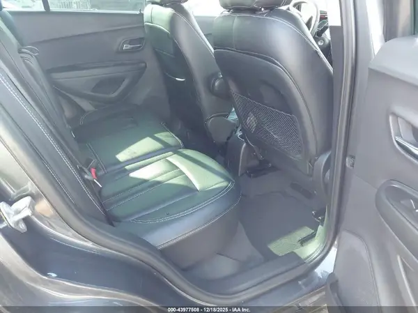 3GNCJKSB6GL258063 2016 CHEVROLET TRAX - Image 8