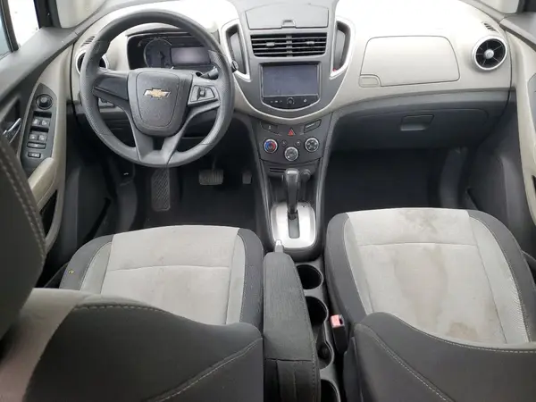 3GNCJKSB6GL267023 2016 CHEVROLET TRAX - Image 8