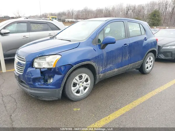 3GNCJKSB6GL276580 2016 CHEVROLET TRAX - Image 2
