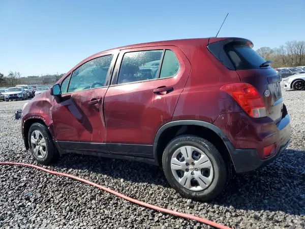 3GNCJKSB6HL131900 2017 CHEVROLET TRAX - Image 2