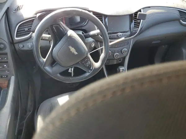 3GNCJKSB6HL131900 2017 CHEVROLET TRAX - Image 8