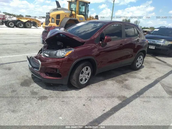 3GNCJKSB6HL134389 2017 CHEVROLET TRAX - Image 2