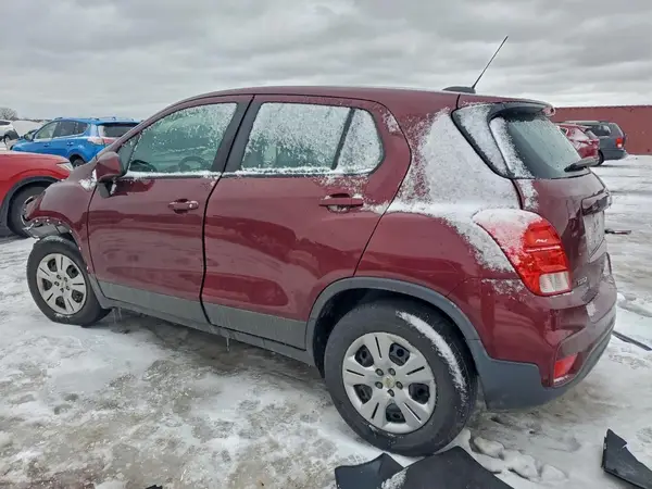3GNCJKSB6HL154982 2017 CHEVROLET TRAX - Image 2