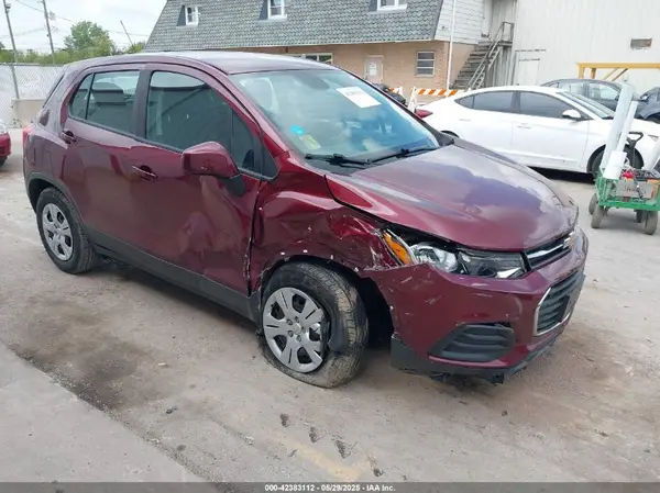 3GNCJKSB6HL180739 2017 CHEVROLET TRAX - Image 1