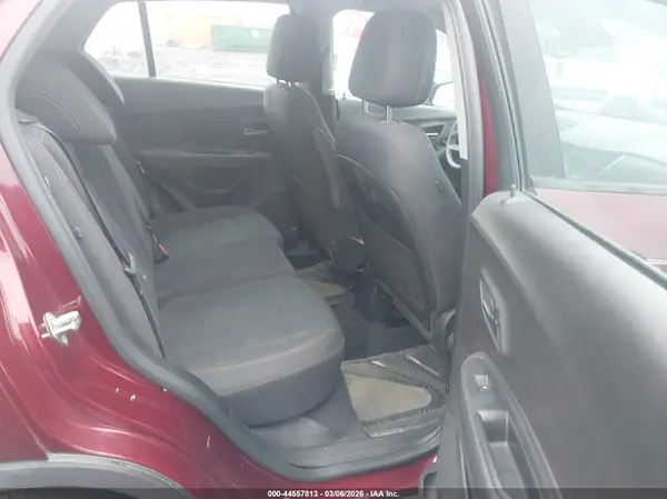3GNCJKSB6HL182460 2017 CHEVROLET TRAX - Image 8