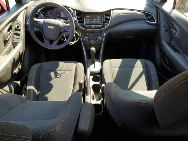 3GNCJKSB6HL186413 2017 CHEVROLET TRAX - Image 8