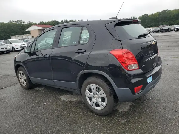 3GNCJKSB6HL211018 2017 CHEVROLET TRAX - Image 2
