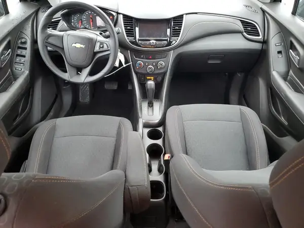 3GNCJKSB6HL211018 2017 CHEVROLET TRAX - Image 8