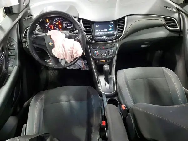 3GNCJKSB6HL216235 2017 CHEVROLET TRAX - Image 8