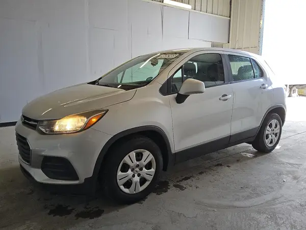 3GNCJKSB6HL230622 2017 CHEVROLET TRAX - Image 1