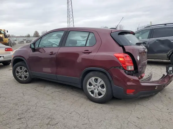 3GNCJKSB6HL240454 2017 CHEVROLET TRAX - Image 2