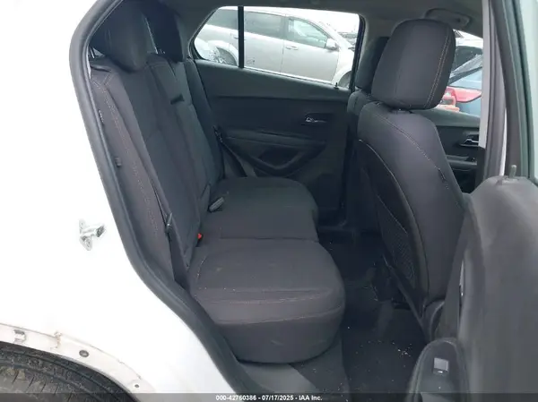 3GNCJKSB6HL277763 2017 CHEVROLET TRAX - Image 8